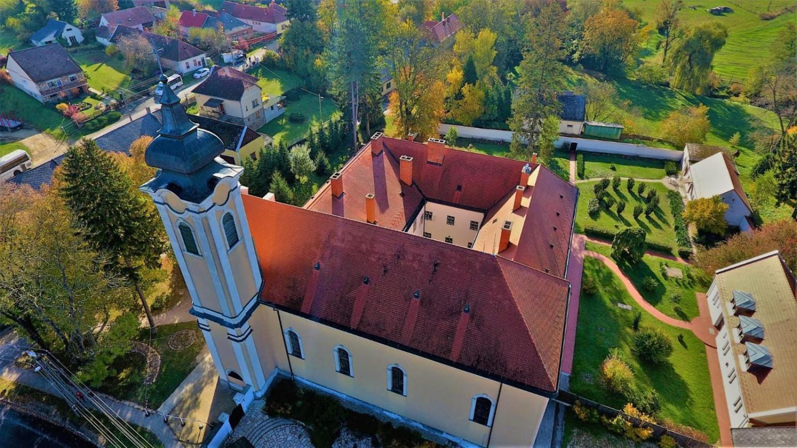 Borostyankut Wellness Home Bakonybél Kültér fotó