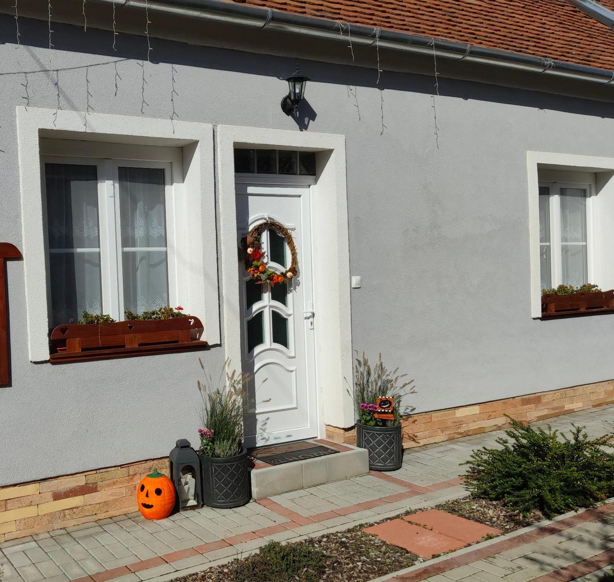 Borostyankut Wellness Home Bakonybél Kültér fotó